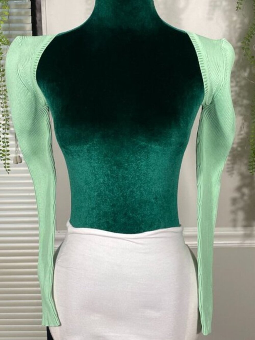 SER.O.YA | Green Shrug Top Ribbed Knit